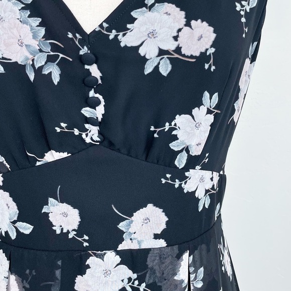 Express Black Floral Chiffon Bodice Sleeveless Mini Dress - Picture 3 of 8